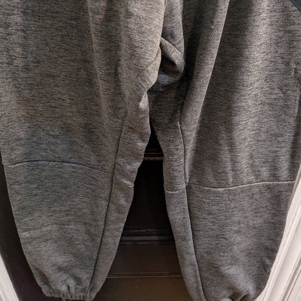 Nike Joggers Sweatpants Therma Fit Gray BNWT Men's - Picture 12 of 16